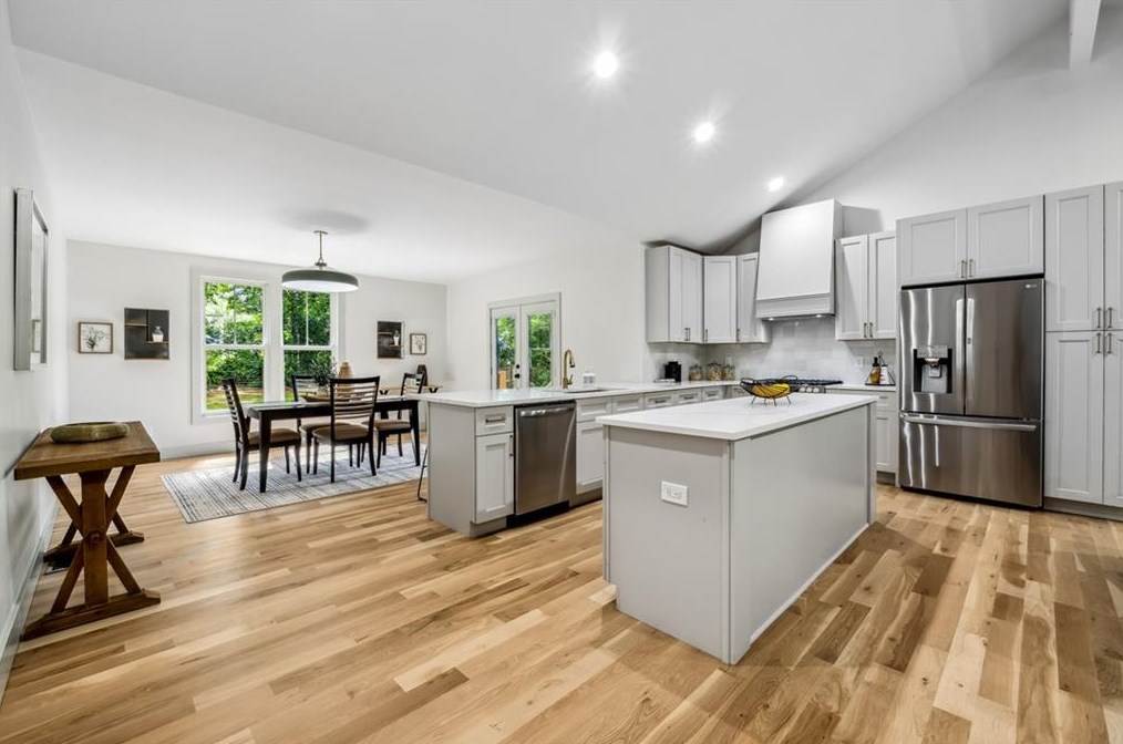 1100 Forrest Blvd, Decatur GA  30030-4736 exterior