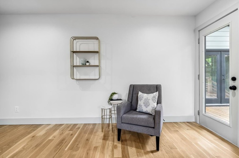 1100 Forrest Blvd, Decatur GA  30030-4736 exterior