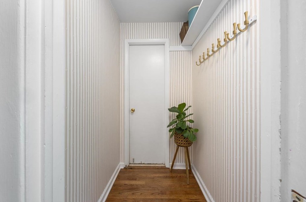 3660 Woodstream Cir, Atlanta GA  30319-2139 exterior