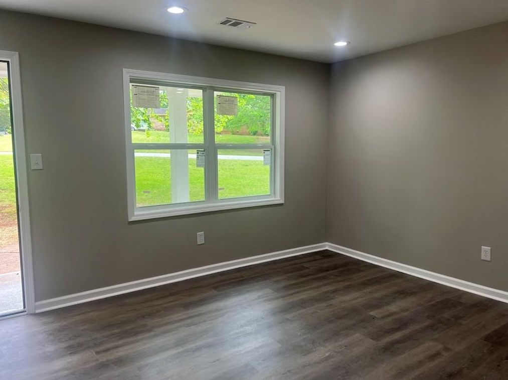 1996 Chestnut Log Dr, Lithia Springs GA  30122-3539 exterior