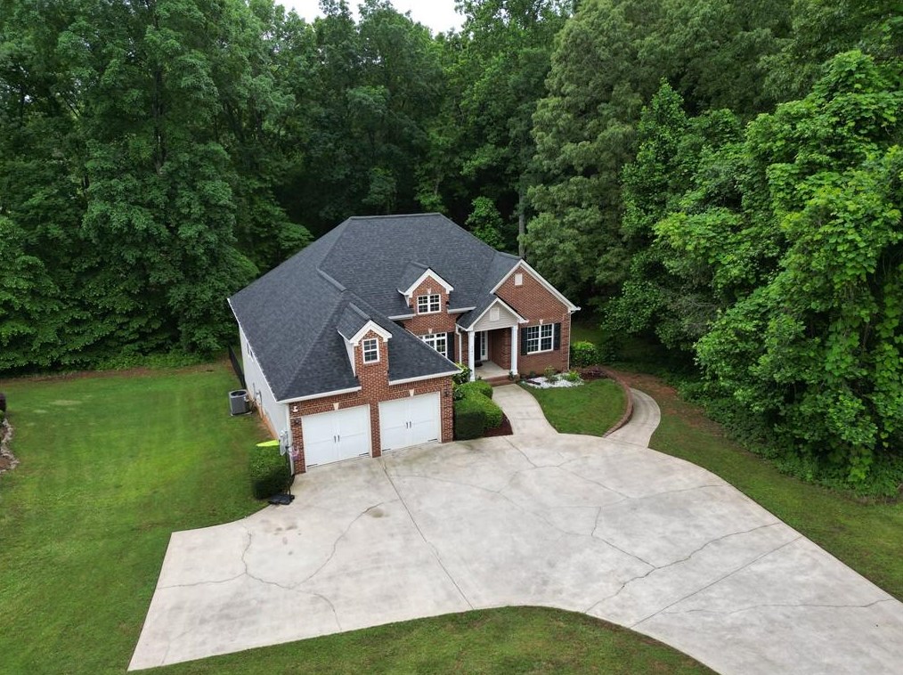 241 Emily Cir, Villa Rica, GA 30180-5526