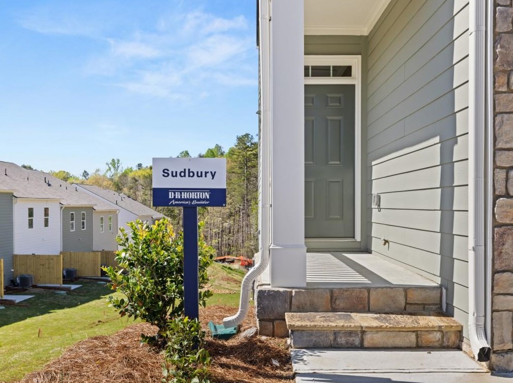 524 Stoneybrook Dr, Dahlonega, GA 30533