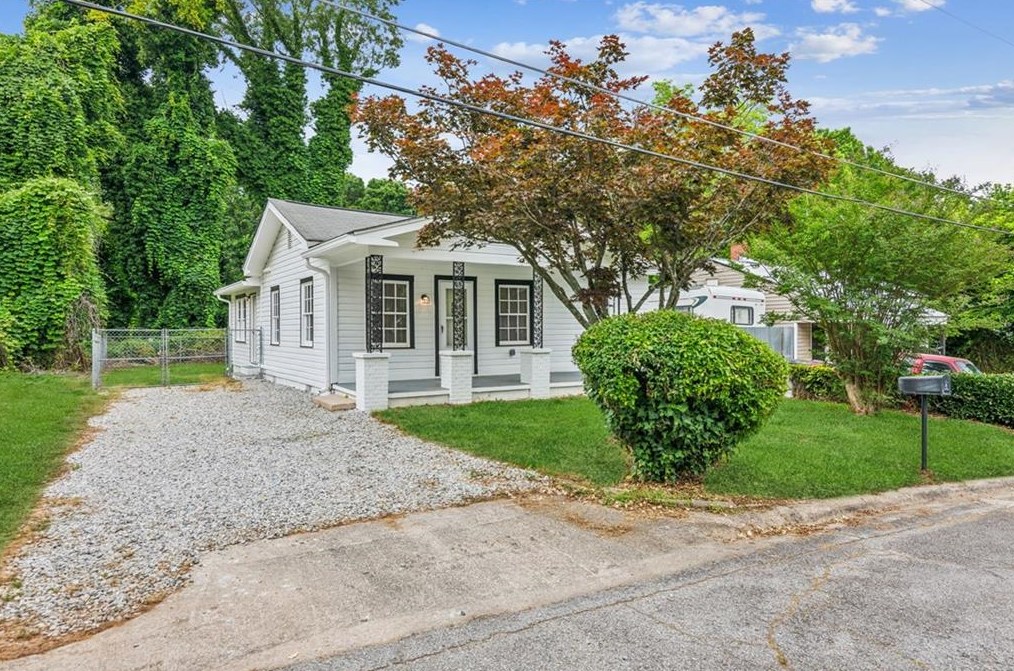 737 Emily St, Gainesville, GA 30501-4917