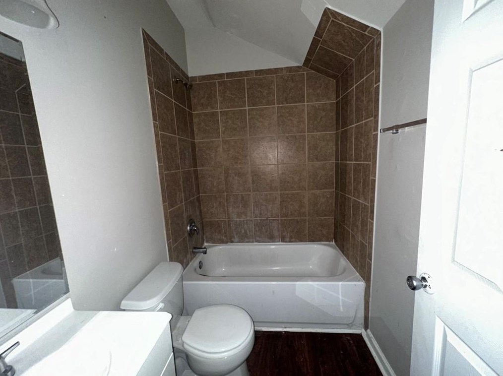 3238 Pebble Dr, Atlanta GA 30344-5416 exterior