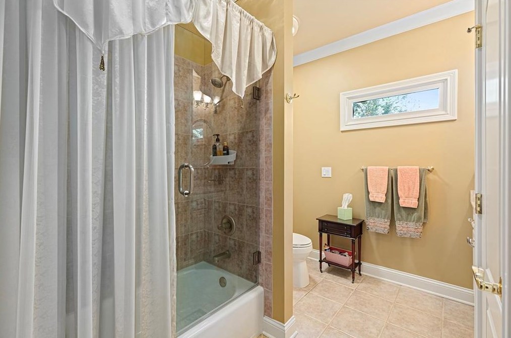 1168 Buckhead Valley Ct, Atlanta GA 30324-2793 exterior