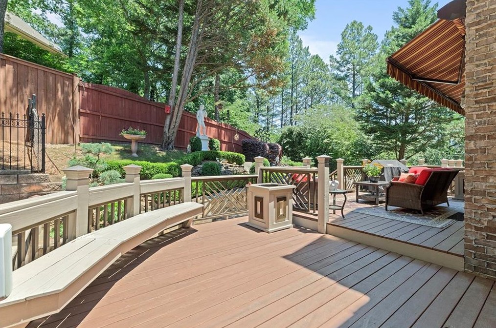 1168 Buckhead Valley Ct, Atlanta GA 30324-2793 exterior