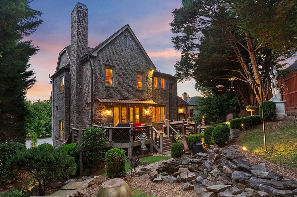 1168 Buckhead Valley Ct, Atlanta GA 30324-2793 exterior