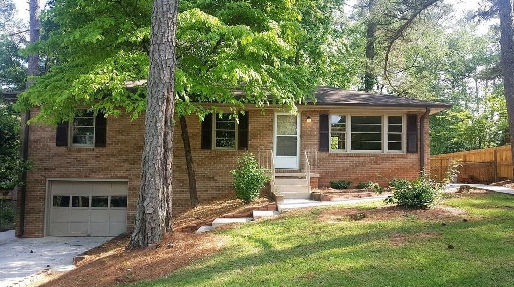 3160 Woods Ln, Marietta, GA 30060-6346