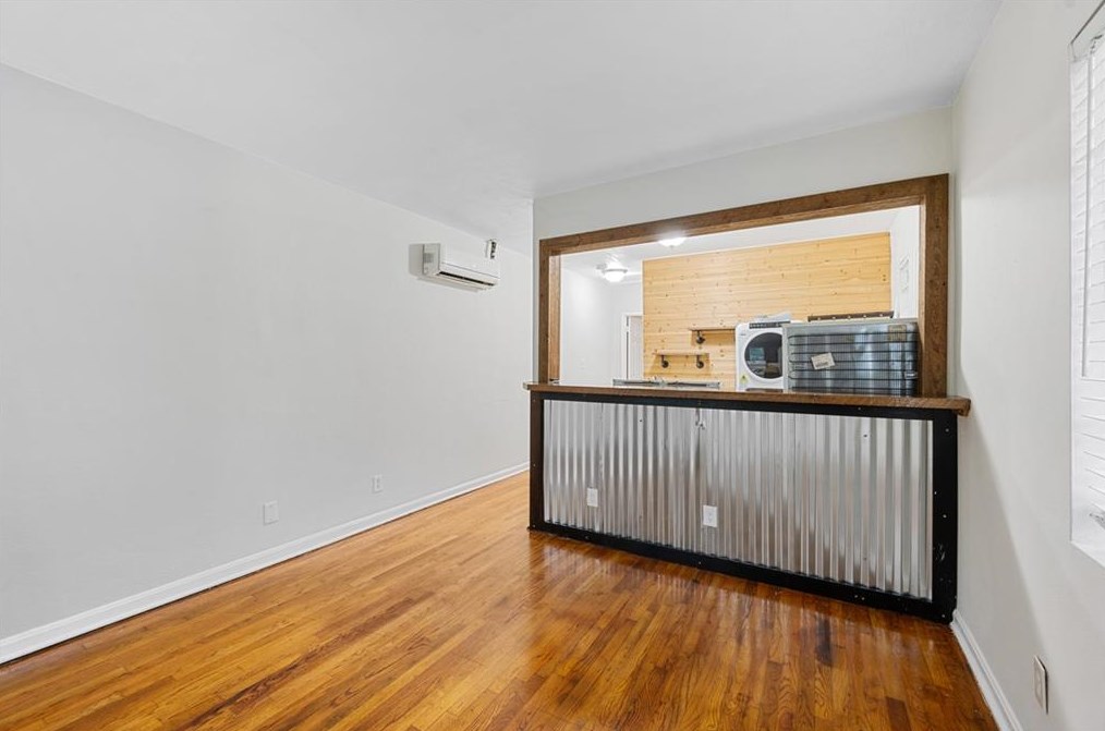 121 Fairview St, Decatur GA  30030-2049 exterior