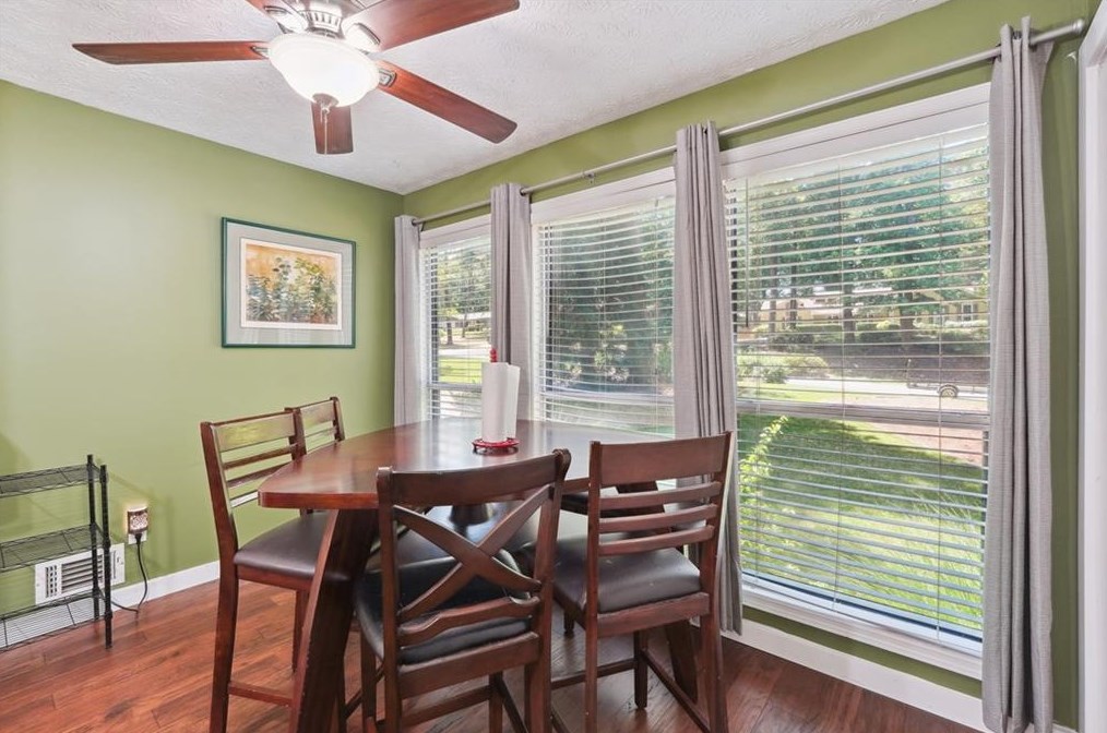 5008 Old Ivy Rd, Duluth GA 30096-2939 exterior