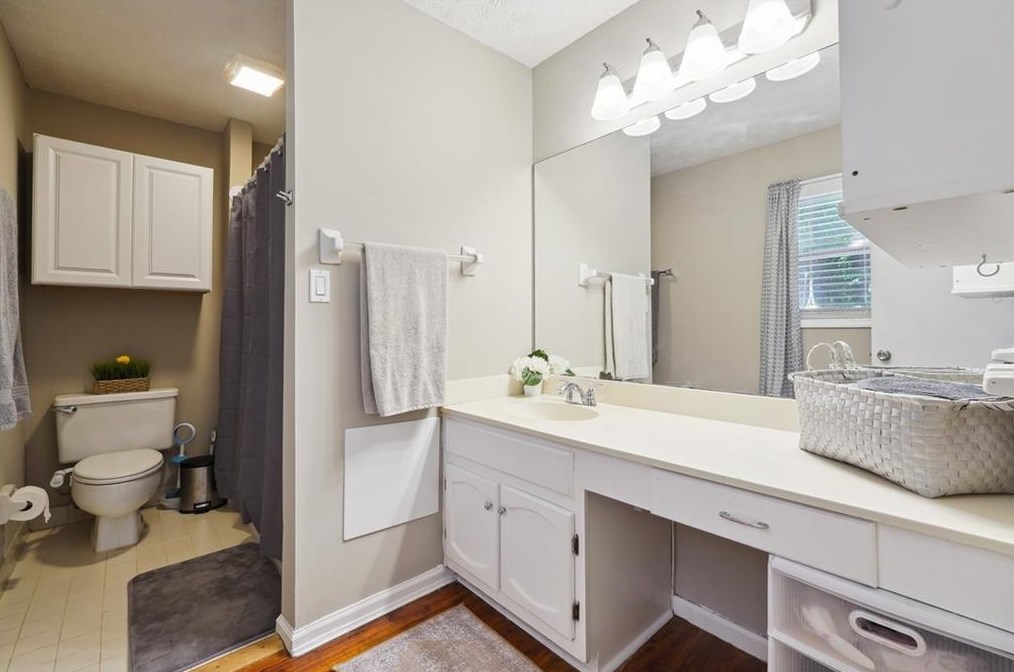 5008 Old Ivy Rd, Duluth GA 30096-2939 exterior