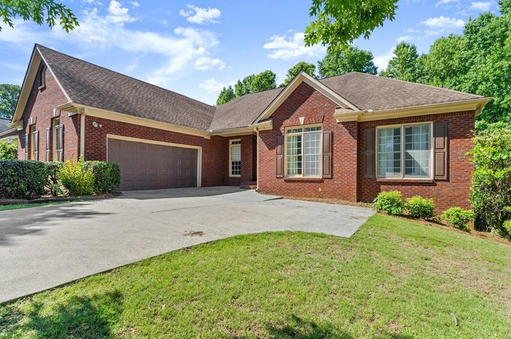 945 Lilac Arbor Rd, Dacula, GA 30019-2471