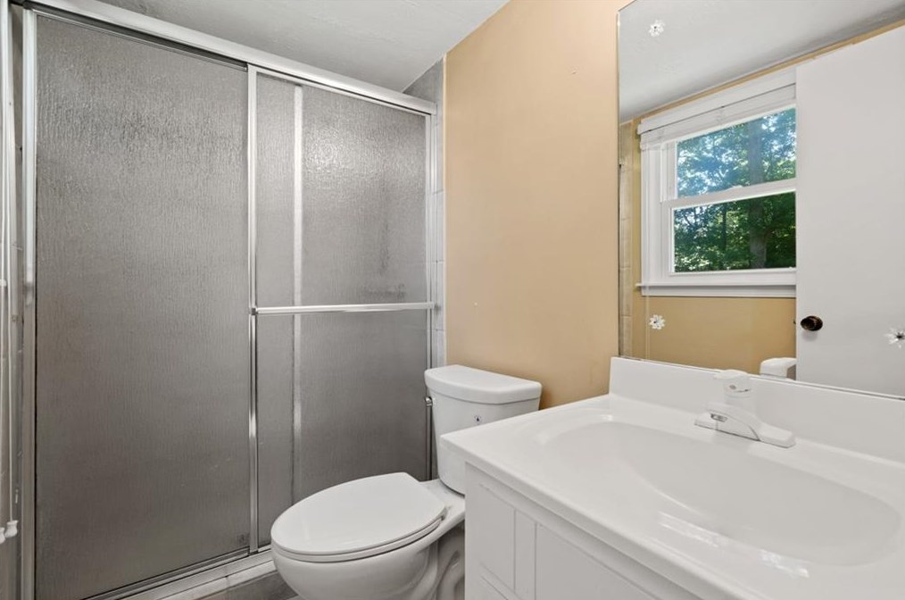 2514 Springdale Dr, Lithonia GA 30078-3763 exterior