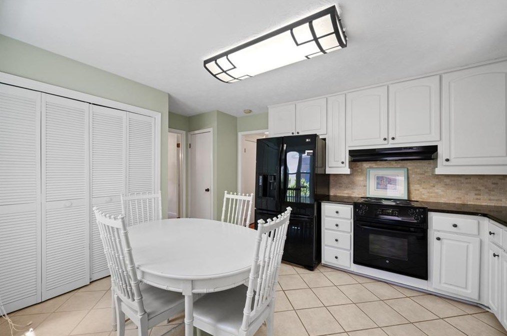 2514 Springdale Dr, Lithonia GA 30078-3763 exterior