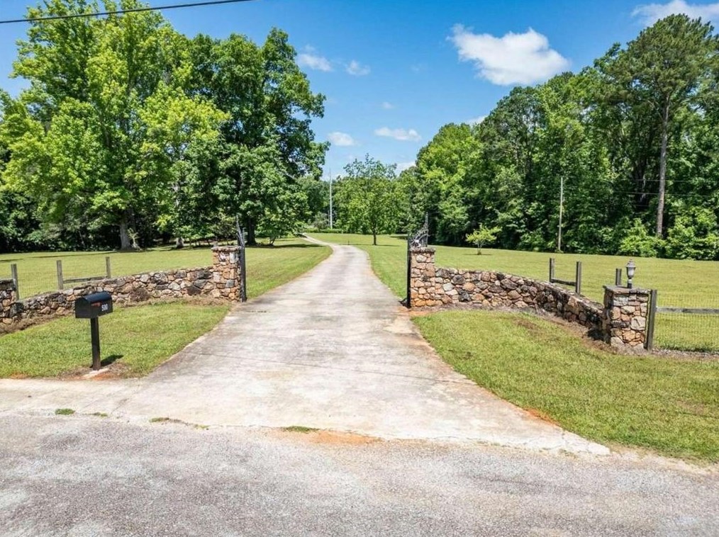 500 Cochran Rd, Porterdale, GA 30014-1048