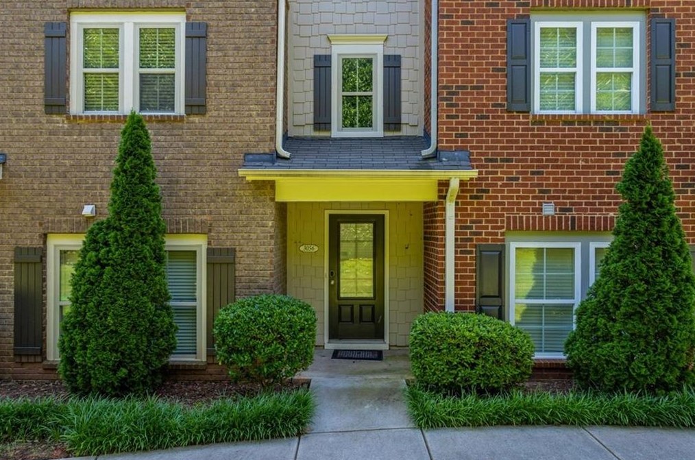 3056 Turman Cir, Decatur, GA 30033-3249