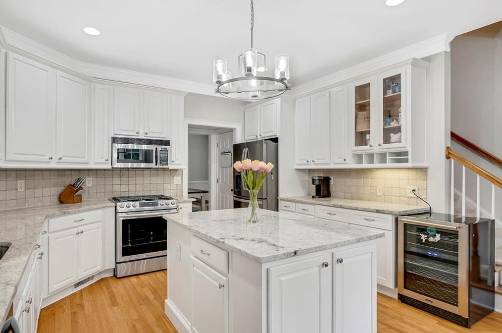 115 Rosebury Dr, Holly Springs, GA 30115