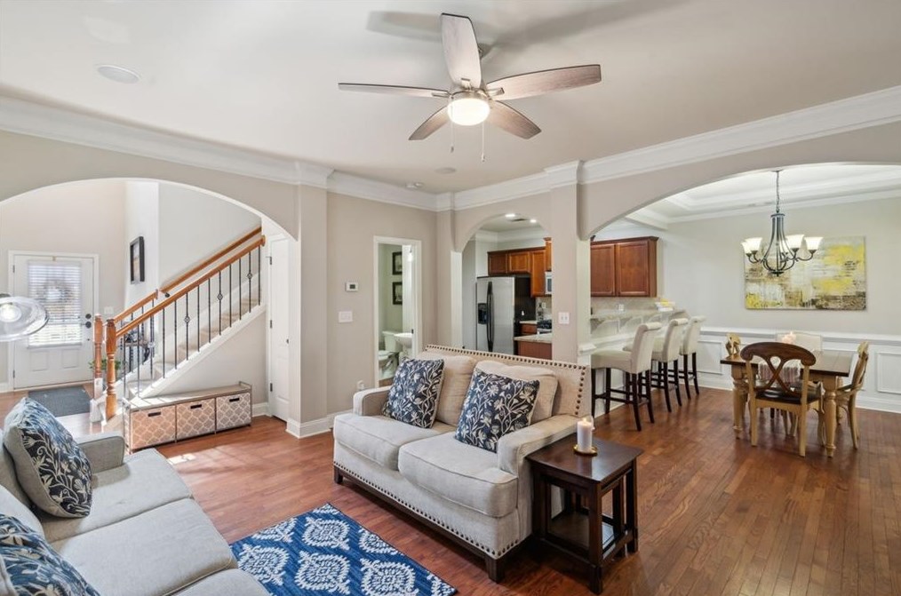 11057 Grey Owl Rd, Alpharetta GA  30022-2470 exterior