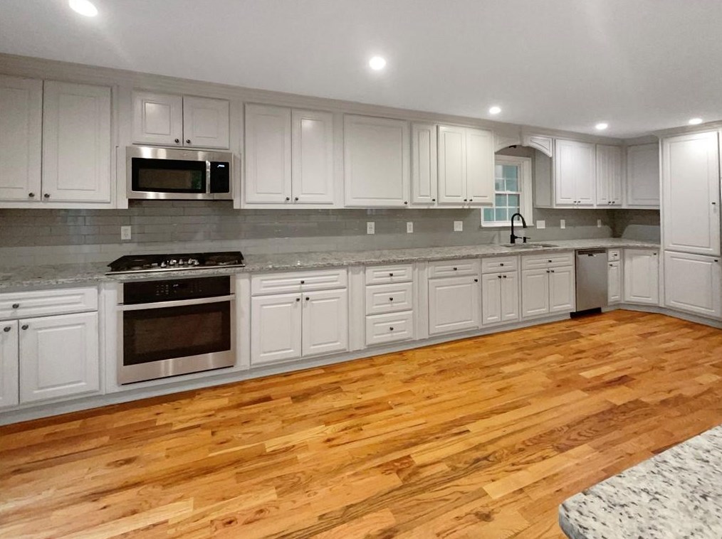 3166 Hidden Forest Dr, Lithonia, GA 30078-3816