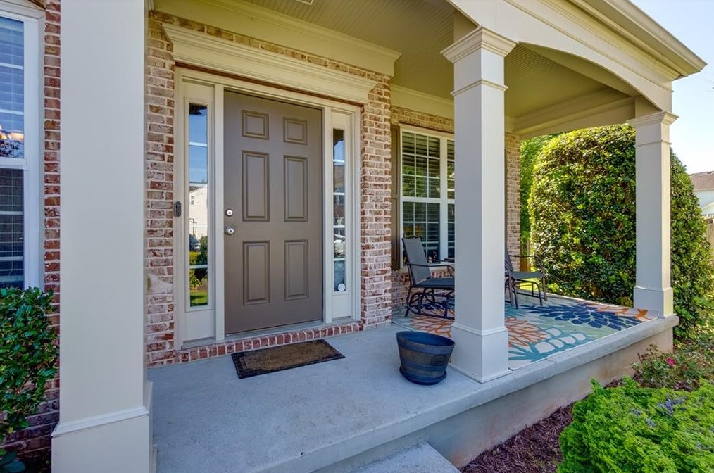 710 Aroura Dr, Holly Springs, GA 30188-5179