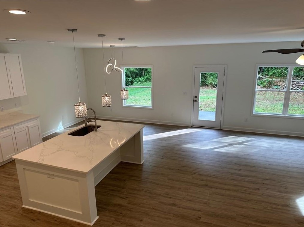 2281 Spg Rd, Gainesville GA 30504-4046 exterior