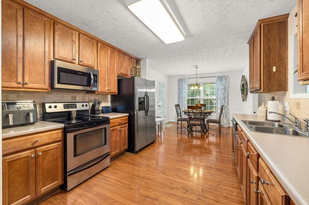 371 Andrew Ridge Dr, Jefferson GA  30549-6977 exterior