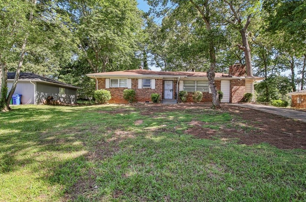 3948 Kirksford Dr, Decatur, GA 30035-1645