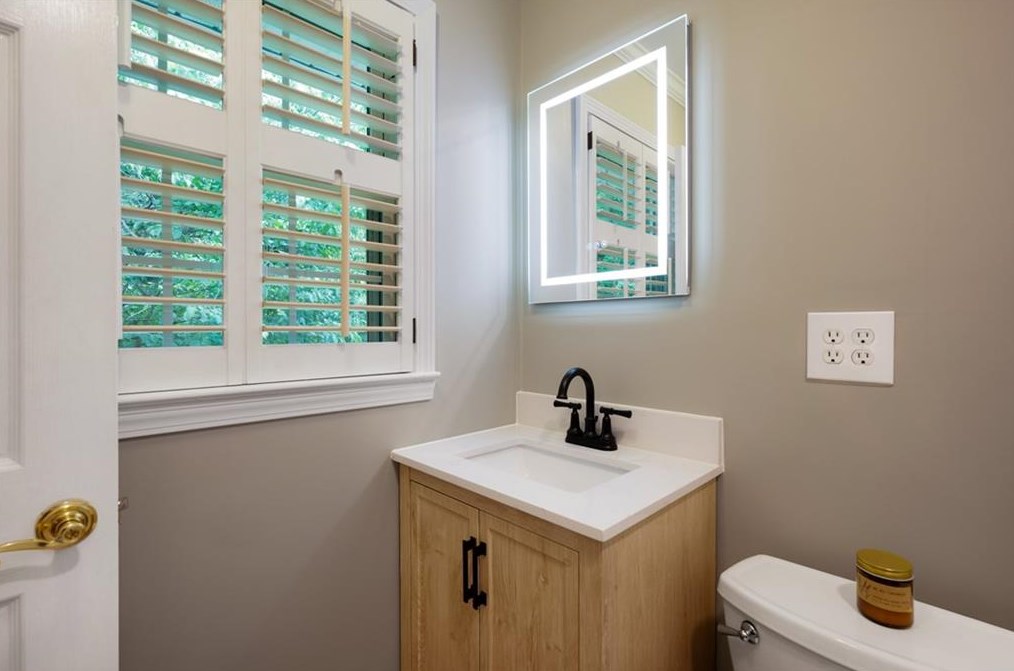 105 Stone Hvn Dr, Calhoun GA 30701-2053 exterior