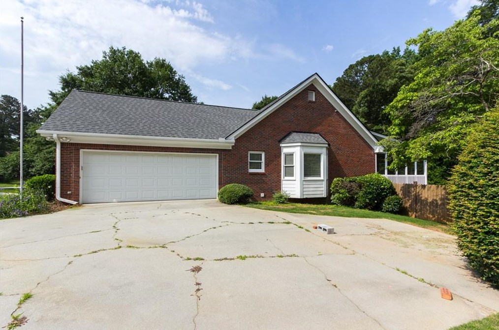 4345 Ivy Lynn Pl, Lithonia, GA 30039-5400