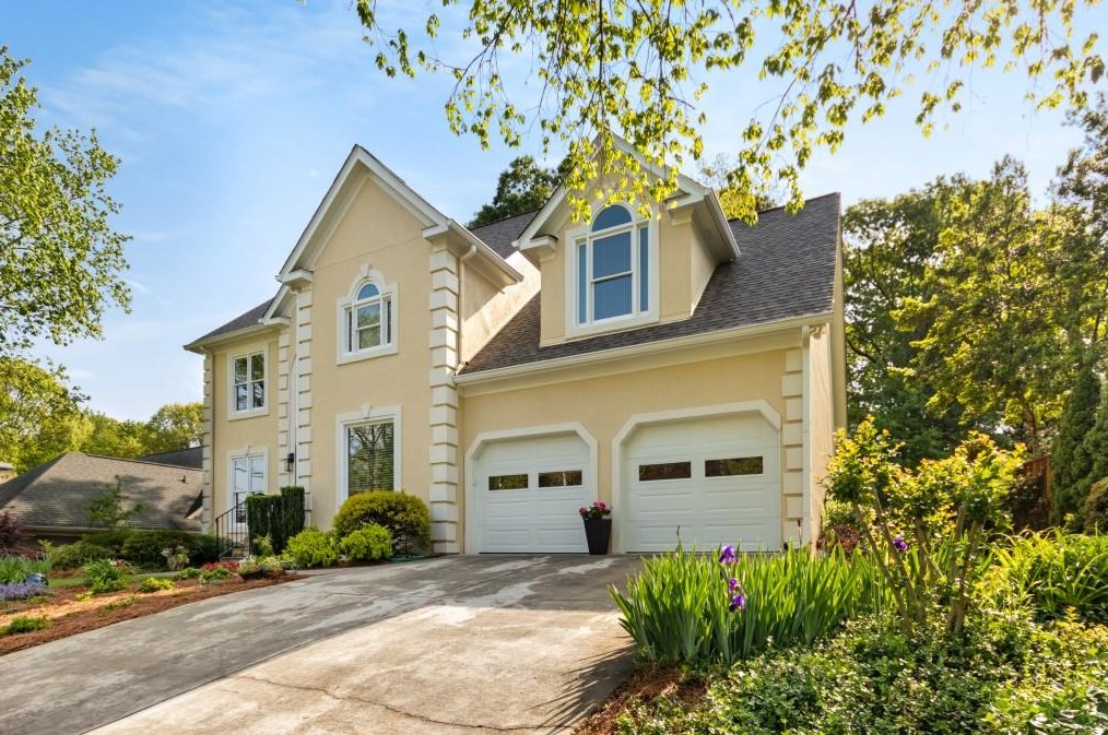 1922 Fields Pond Gln, Marietta, GA 30068-1575