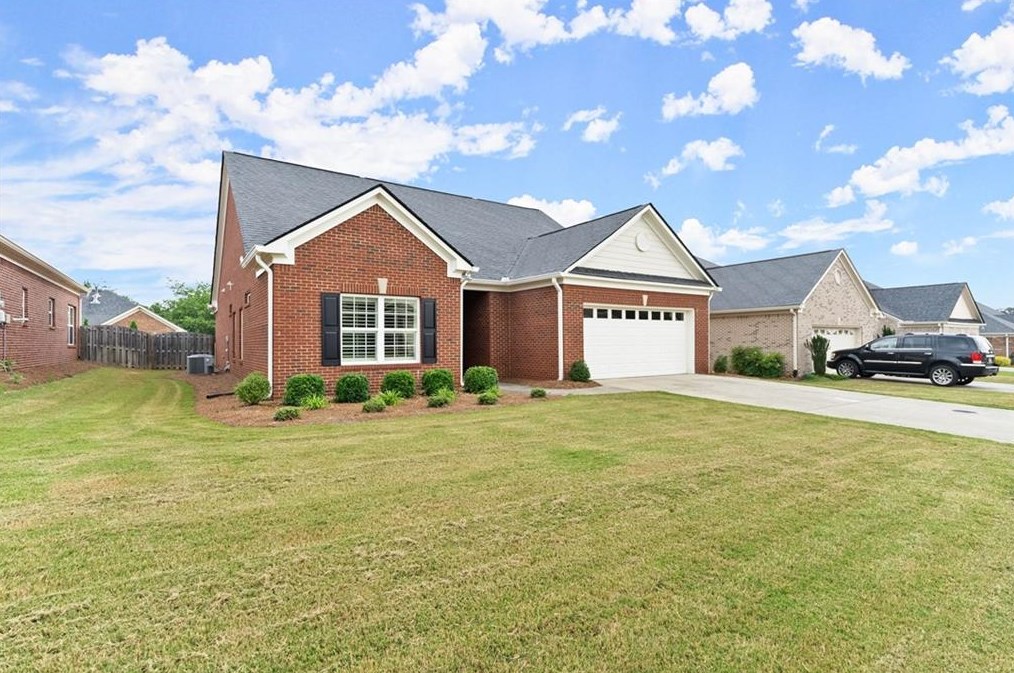 1605 Piedmont Ln, Cumming, GA 30040-9310