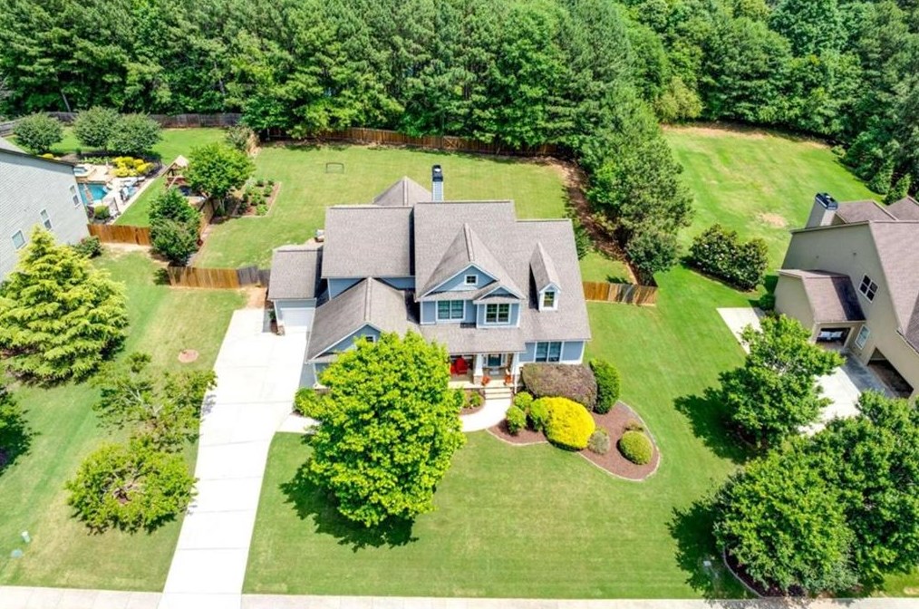5145 Flatstone Dr, Gainesville, GA 30504-5356