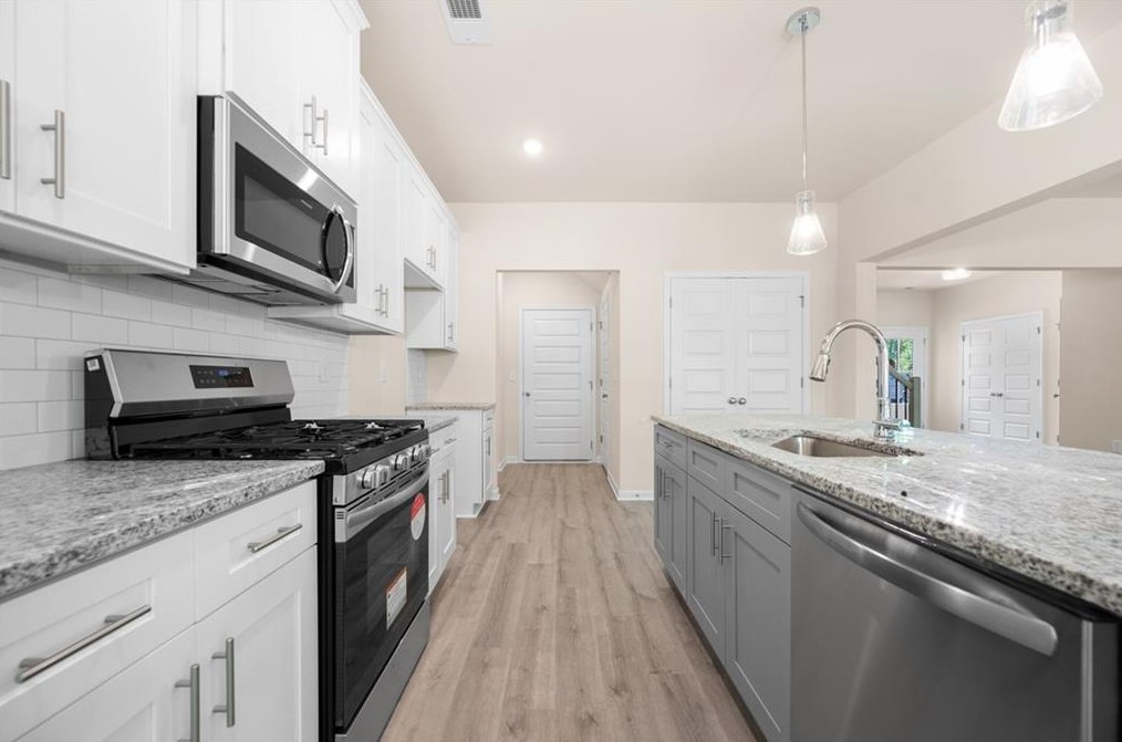 2954 Jefferson St, Austell GA 30106-3916 exterior