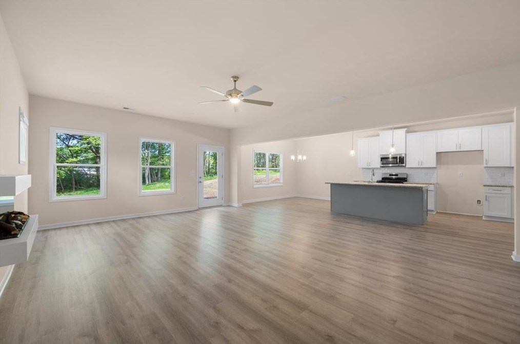 2954 Jefferson St, Austell GA 30106-3916 exterior