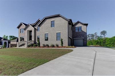 2984 Waterford Drive SW - Photo 1