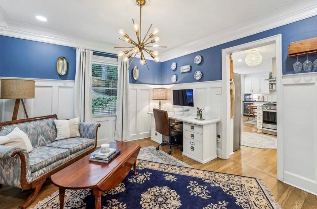 5545 Sherrell Dr, Atlanta GA 30342-1304 exterior