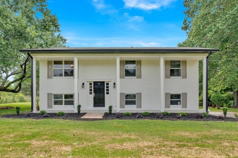 9 Skyland Dr, Rome, GA 30165-6019