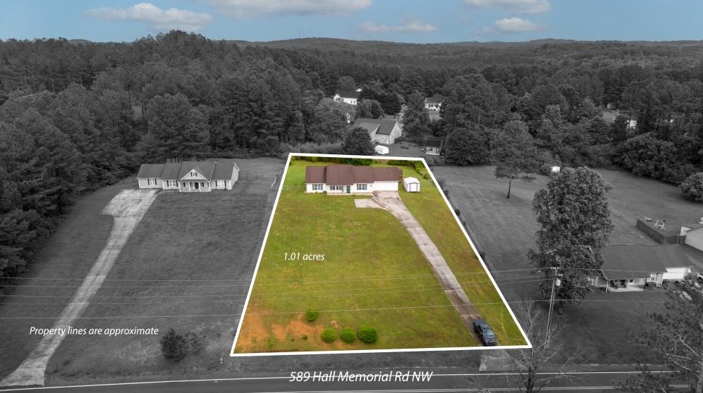 589 Hall Memorial Rd Nw, Calhoun, GA 30701