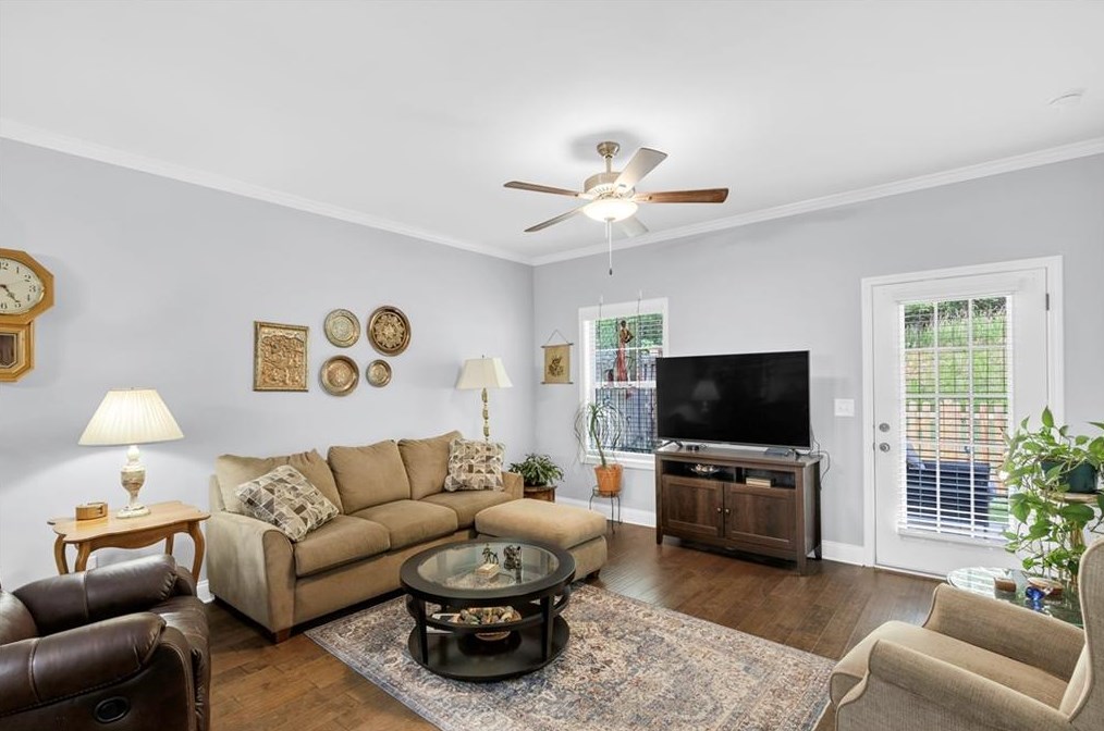 3738 Shades Vly Ln, Gainesville GA 30501 exterior