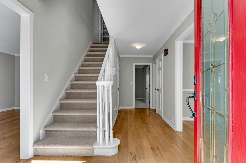 2450 Fontainebleau Dr, Atlanta, GA 30360-1228