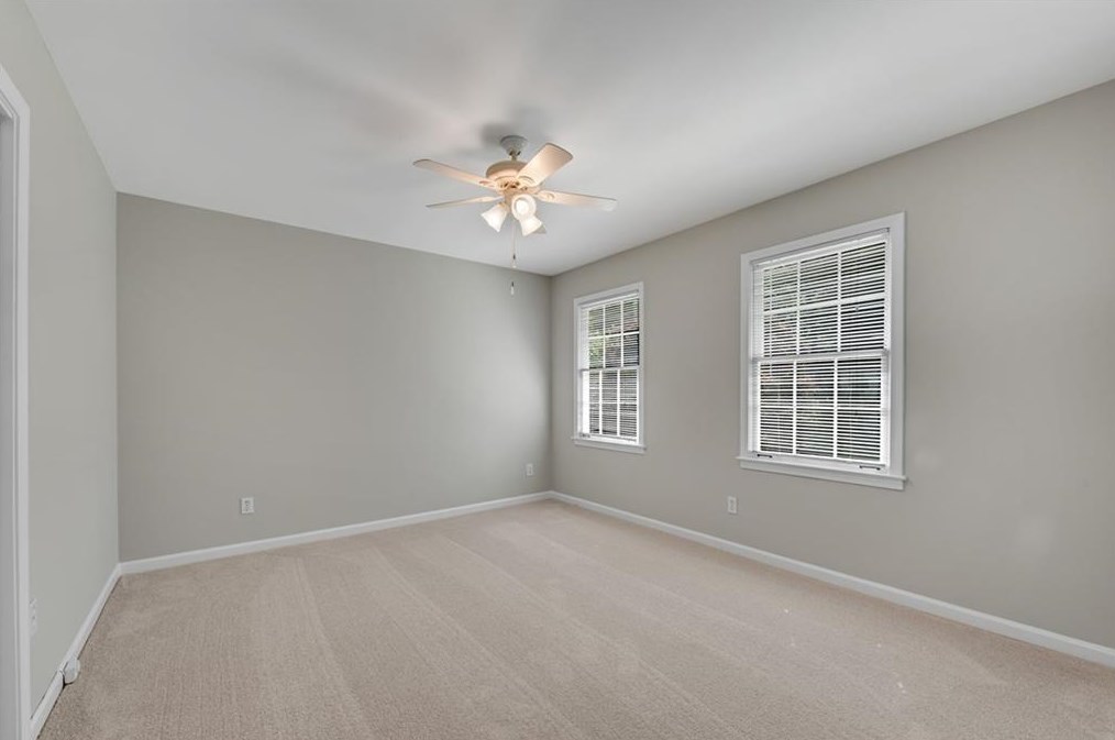 2450 Fontainebleau Dr, Atlanta GA  30360-1227 exterior