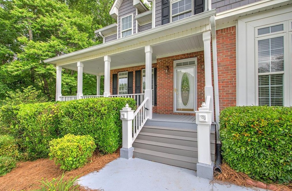 98 Brook Forest Dr, Dallas, GA 30157-9597