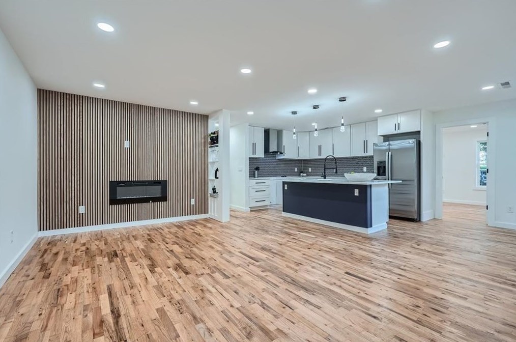 2748 Amelia Ave, Decatur GA 30032-4301 exterior