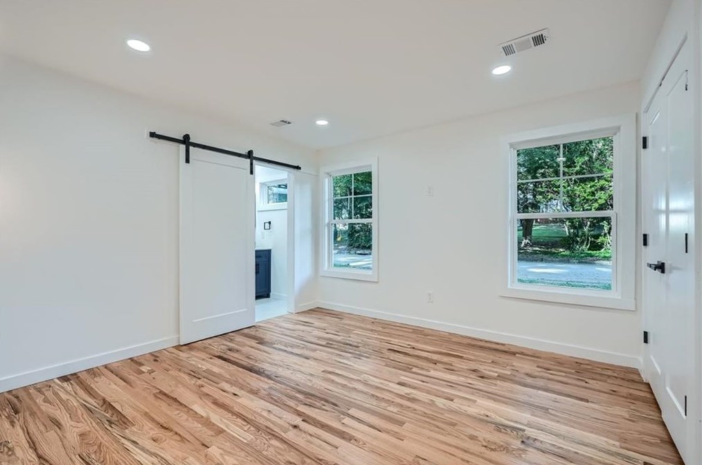 2748 Amelia Ave, Decatur GA 30032-4301 exterior