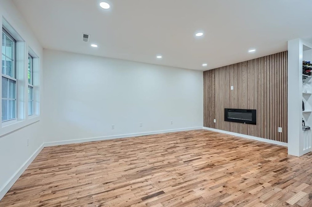 2748 Amelia Ave, Decatur GA 30032-4301 exterior