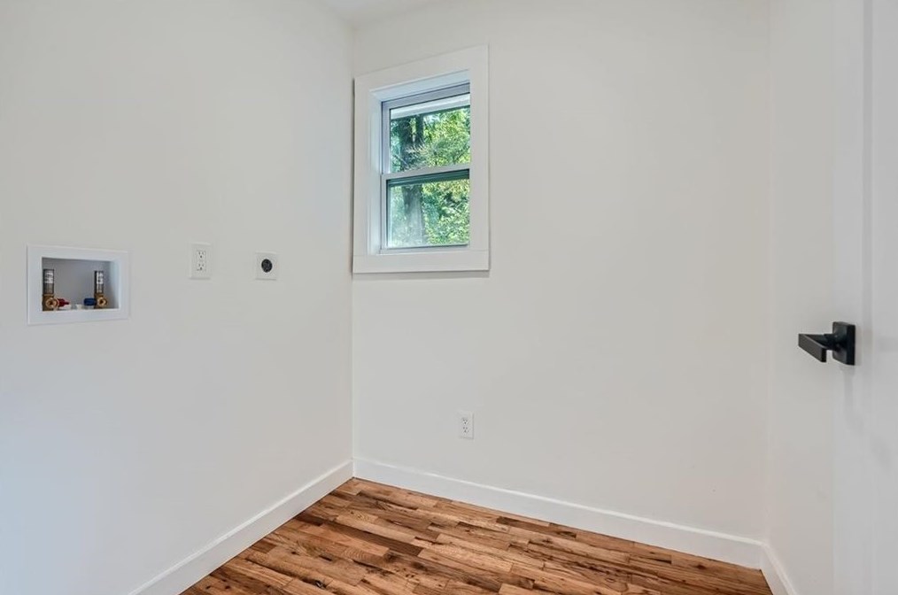 2748 Amelia Ave, Decatur GA 30032-4301 exterior