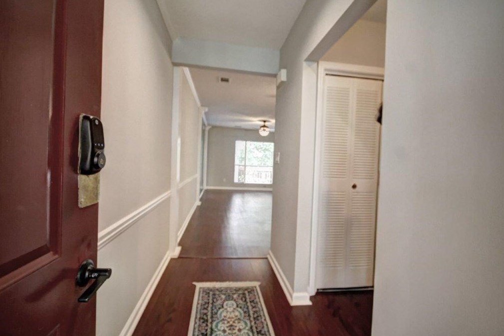 496 Sherman Way, Decatur GA  30033-5467 exterior