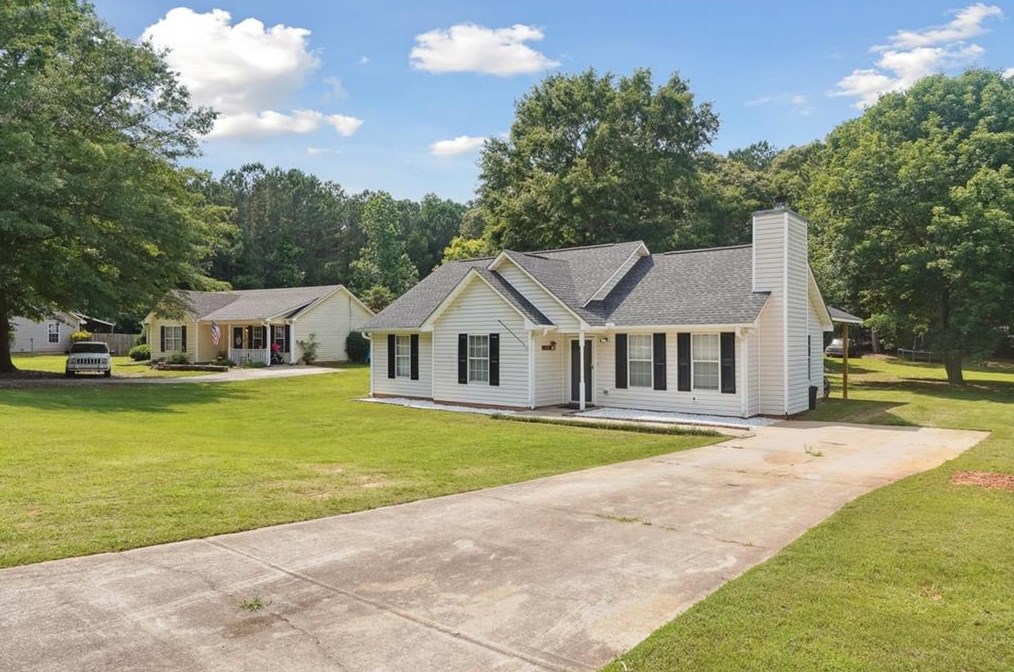 121 Quail Trl, Jackson, GA 30233-4166
