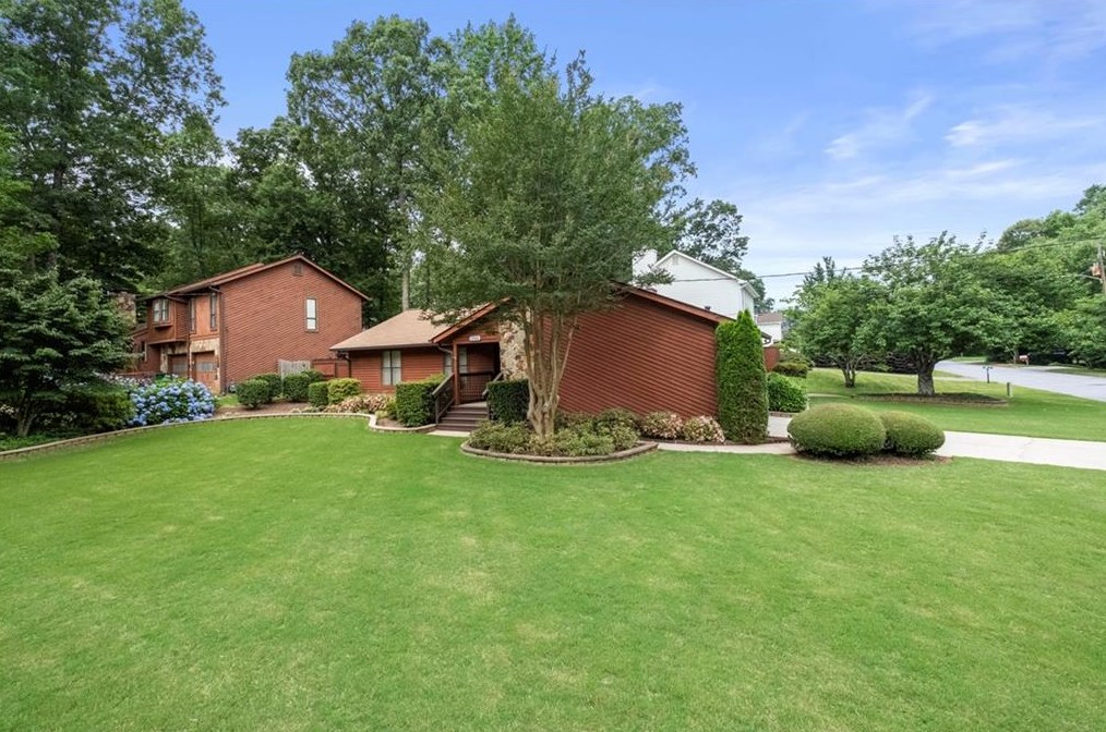 1798 Pierce Arrow Pkwy, Tucker, GA 30084-7537