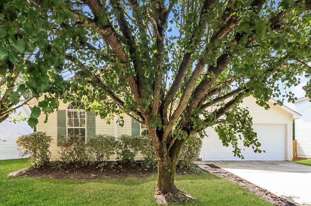 725 Asbury Way, Lithonia, GA 30058-2920